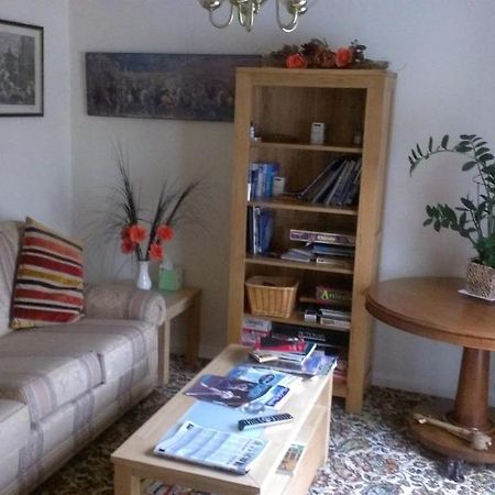 St Edmundsbury B&B Drayton  Ngoại thất bức ảnh