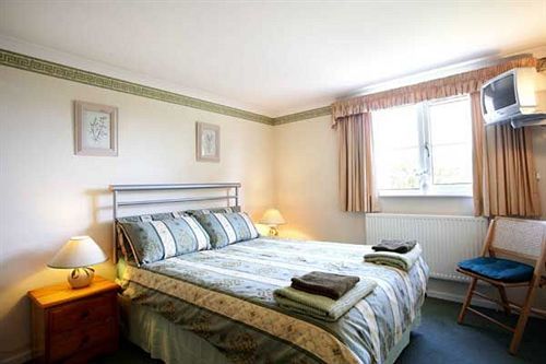 St Edmundsbury B&B Drayton  Ngoại thất bức ảnh